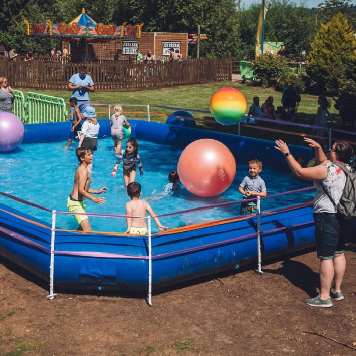 Massive paddling pool at Avon Valley